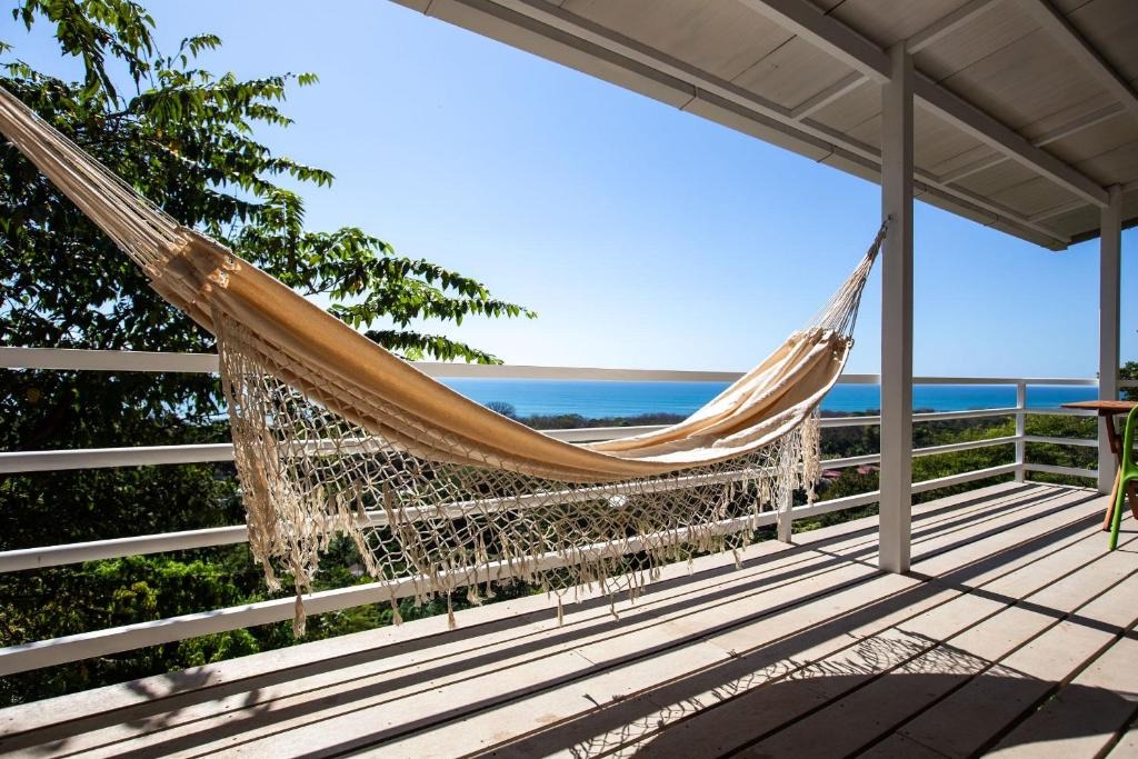 Funky Monkey Surf  Yoga Lodge photo 7
